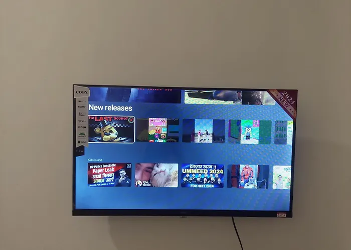 Fame Bedroom